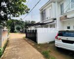 thumbnail-rumah-2lantai-bonus-furnished-dijatiasih-bekasi-8